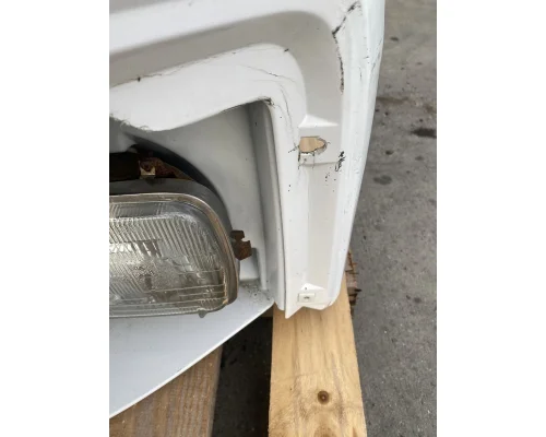 GMC C7500 Hood