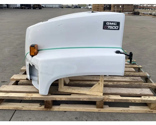 GMC C7500 Hood