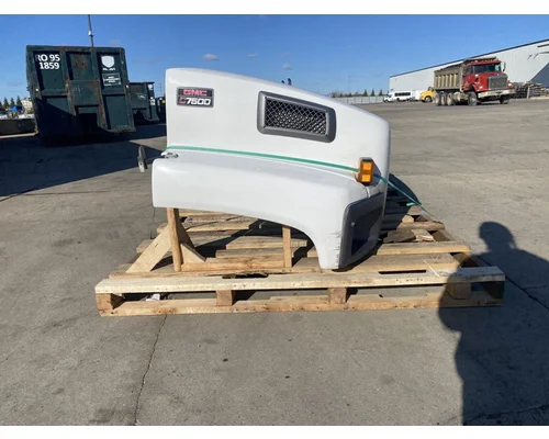 GMC C7500 Hood