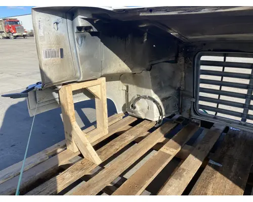 GMC C7500 Hood