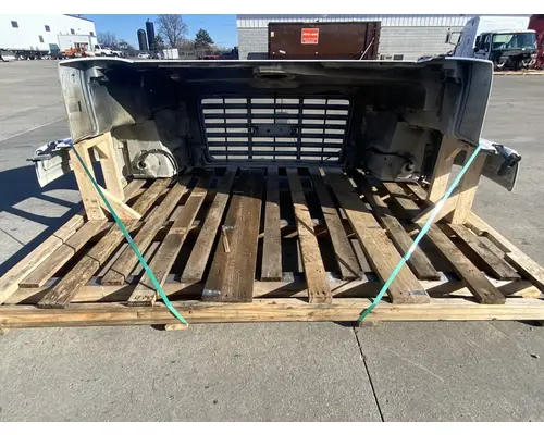 GMC C7500 Hood