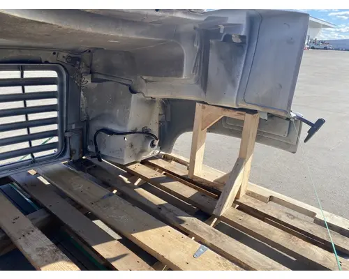 GMC C7500 Hood