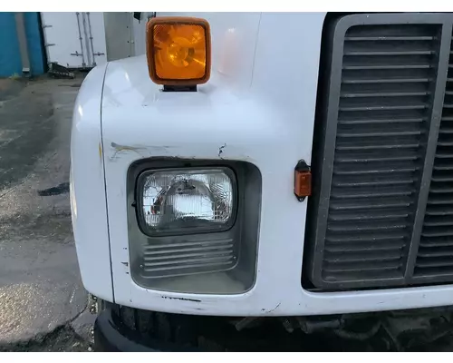 GMC C7500 Hood