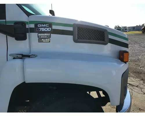 GMC C7500 Hood