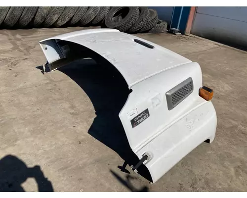 GMC C7500 Hood