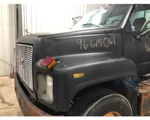 GMC C7500 Hood