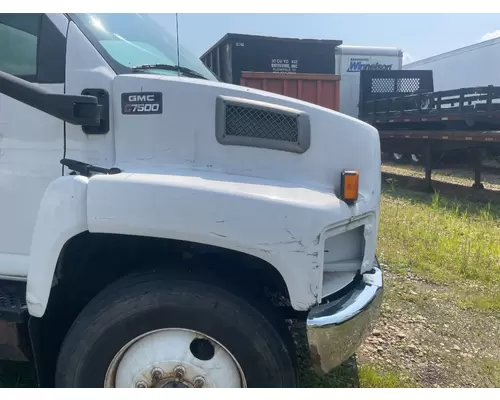 GMC C7500 Hood