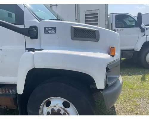 GMC C7500 Hood