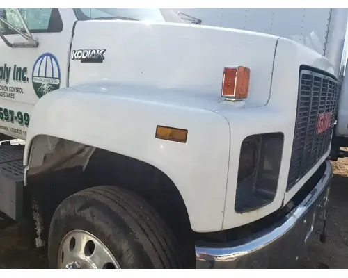 GMC C7500 Hood
