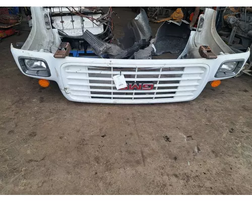 GMC C7500 Hood