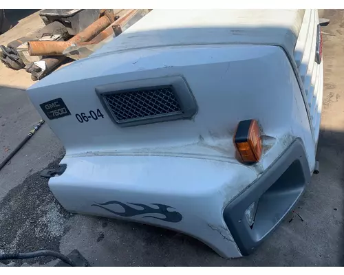 GMC C7500 Hood
