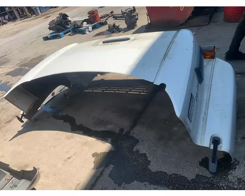 GMC C7500 Hood