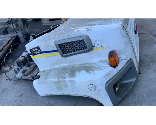 GMC C7500 Hood