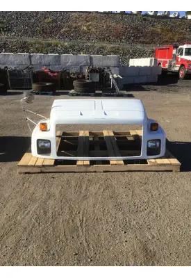 GMC C7500 Hood