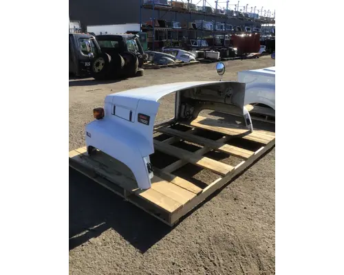 GMC C7500 Hood