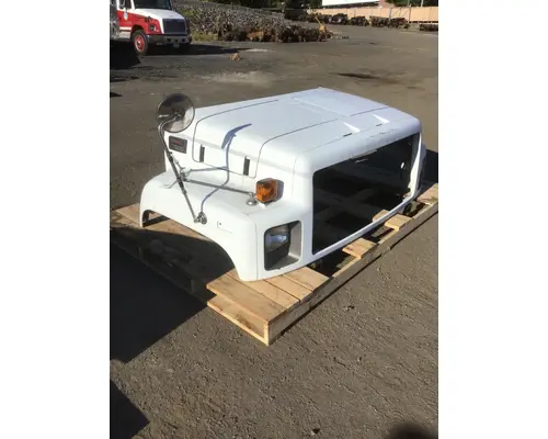 GMC C7500 Hood