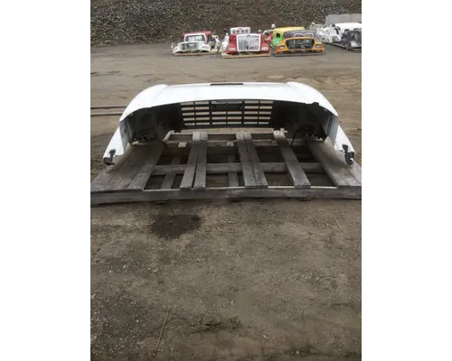 GMC C7500 Hood