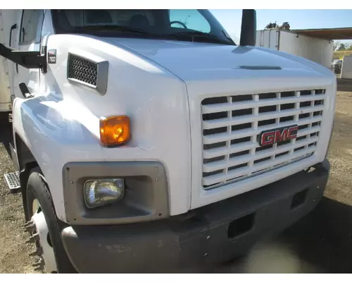 GMC C7500 Hood