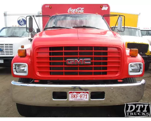 GMC C7500 Hood