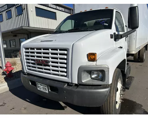 GMC C7500 Hood