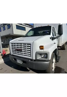 GMC C7500 Hood