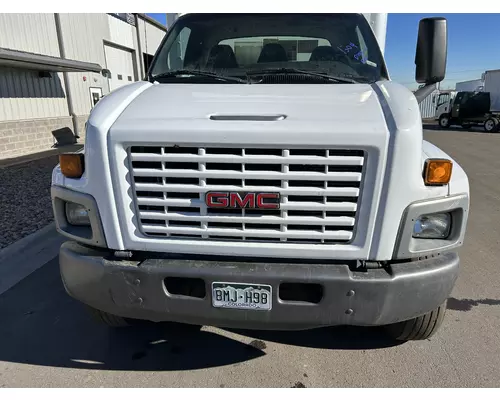 GMC C7500 Hood