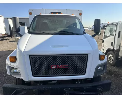 GMC C7500 Hood