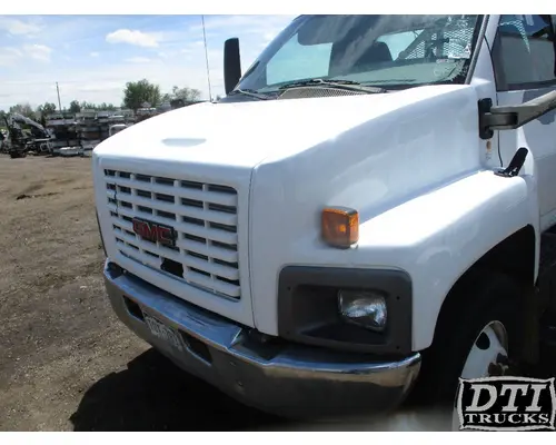 GMC C7500 Hood