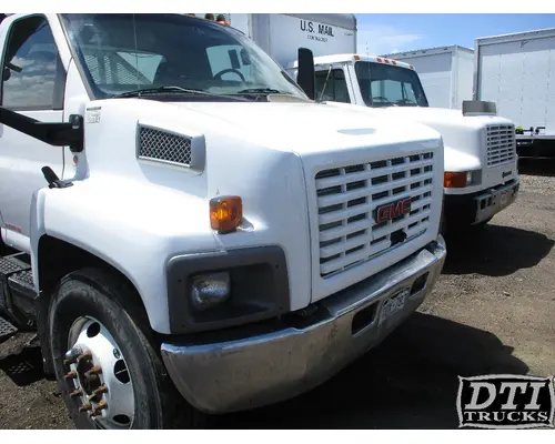 GMC C7500 Hood