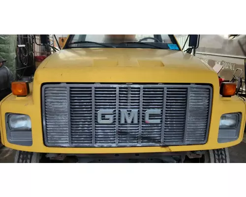 GMC C7500 Hood
