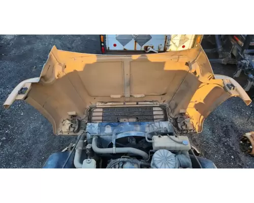 GMC C7500 Hood