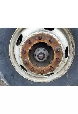 GMC C7500 Hub