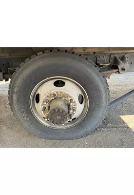 GMC C7500 Hub