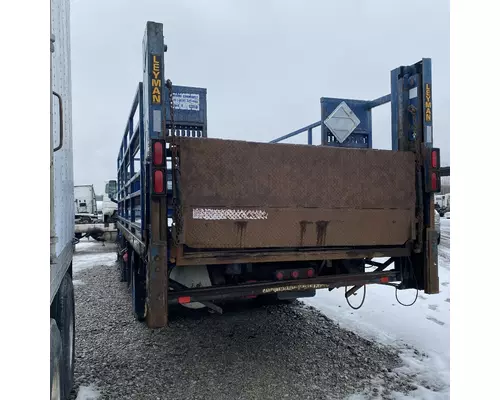 GMC C7500 Liftgates  Tailgates