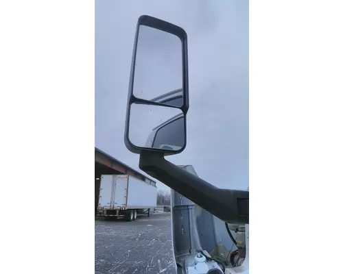 GMC C7500 MIRROR ASSEMBLY CABDOOR