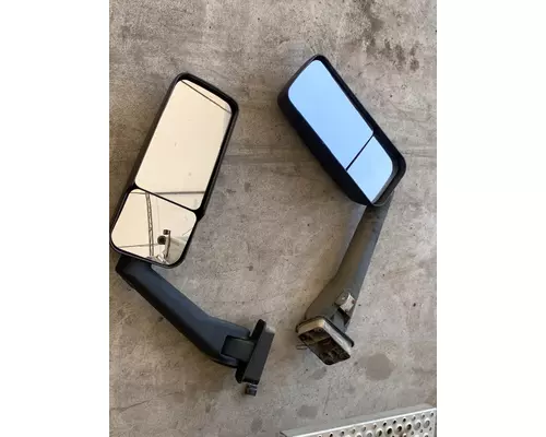GMC C7500 Mirror (Side View)