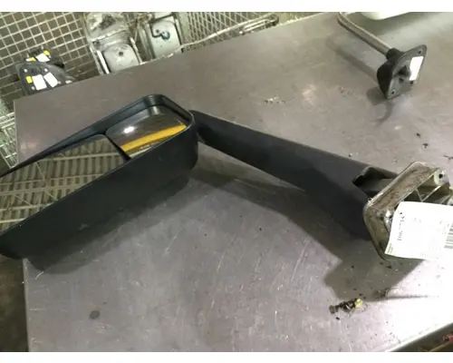 GMC C7500 Mirror (Side View)