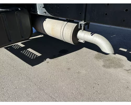 GMC C7500 Muffler