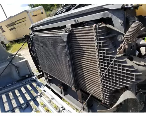 GMC C7500 Radiator