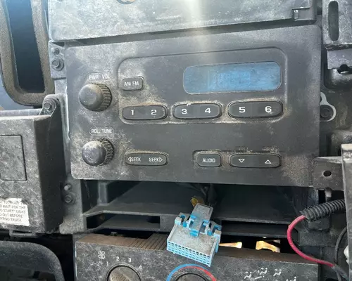 GMC C7500 Radio