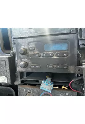 GMC C7500 Radio