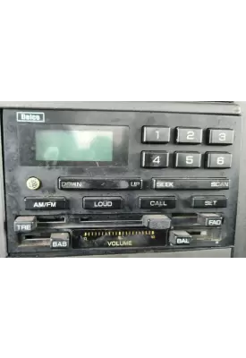 GMC C7500 Radio
