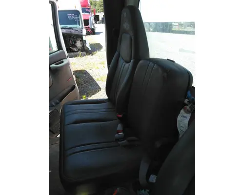 GMC C7500 SEAT, FRONT