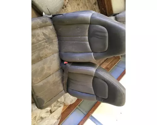 GMC C7500 SEAT, FRONT