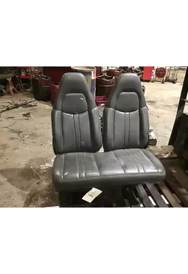 GMC C7500 SEAT, FRONT