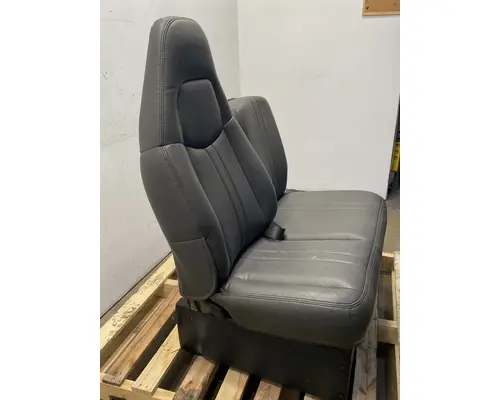 GMC C7500 Seat, Front