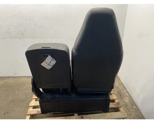 GMC C7500 Seat, Front
