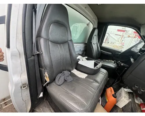 GMC C7500 Seat, Front