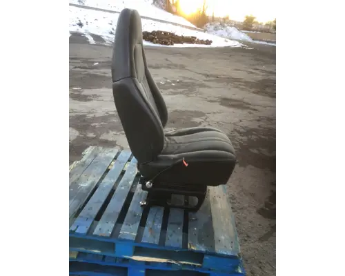 GMC C7500 Seat