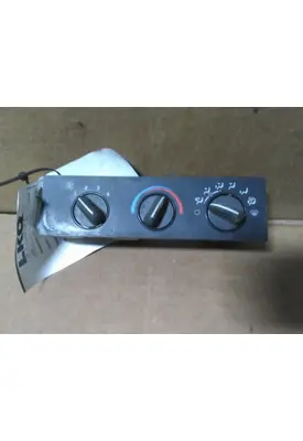 GMC C7500 TEMPERATURE CONTROL